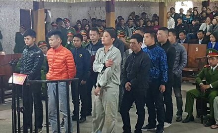 Vụ côn đồ truy sát người ở Phú Thọ: 15 bị cáo lĩnh án