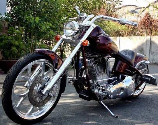 Xe độ phong cách Tracker phá cách