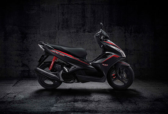 Air Blade phiên bản đen mờ cá tính