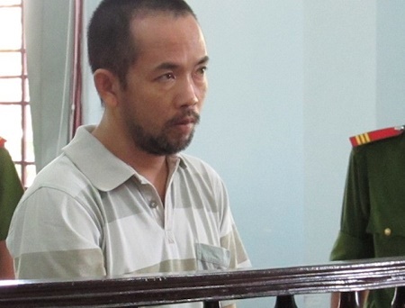 Mâu thuẫn tình cảm, đâm nhân tình 31 nhát dao tại công viên