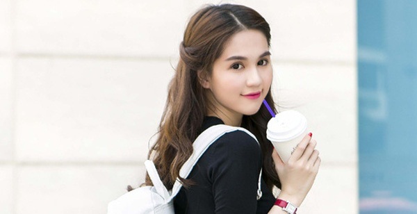 Ngọc Trinh công khai bên người mới khi vừa chia tay bạn trai đại gia?