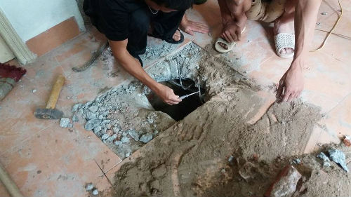 Hà Nội: Bí ẩn giữa mùa đông, nền nhà bốc hơi nóng bỏng chân