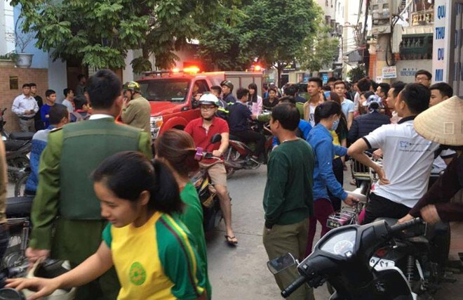 Thanh niên 5 tiền án đập phá nghĩa trang, chém cảnh sát bị thương