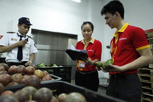 Khám phá hệ thống phòng kiểm nghiệm thực phẩm của VinMart