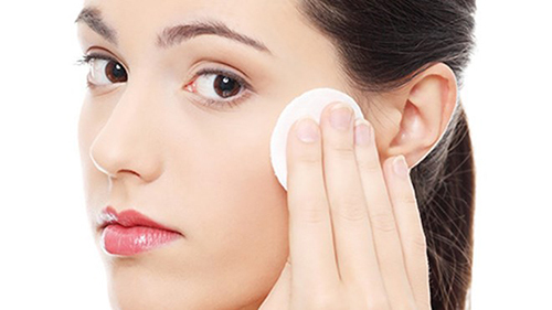 Bạn đã biết cách trang điểm cho da nhờn không bị bóng dầu?