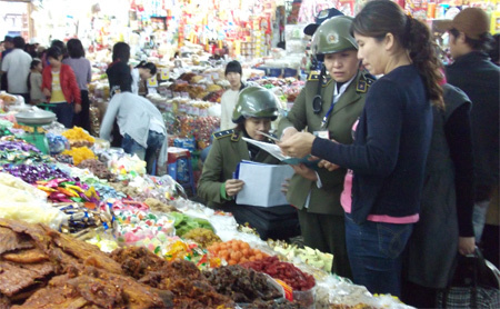 Năm 2017, kiểm tra thị trường tập trung vào phân bón, xăng dầu