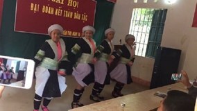 Dàn người đẹp dân tộc nhảy bốc lửa khiến dân mạng xuýt xoa