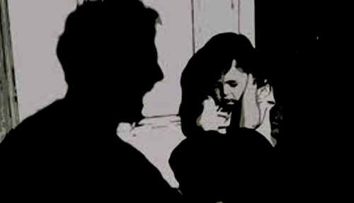 Hại đời bé gái 2 tuổi,