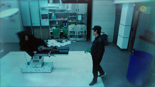 Huyền thoại biển xanh tập 12: Jun Ji Hyun gặp nguy hiểm