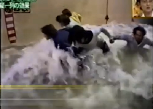 Học cách chống chọi để sống sót qua cơn lũ quét của người Nhật