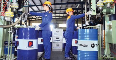 Quỹ Bình ổn xăng dầu còn hơn 1.835 tỷ đồng