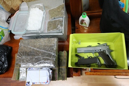 Triệt phá hai tụ điểm ma túy, thu giữ nhiều