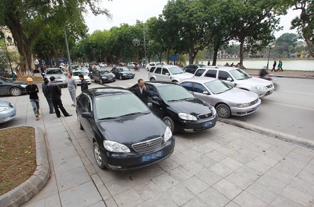 Hà Nội thí điểm khoán xe công 9 triệu đồng/tháng từ 1/2017