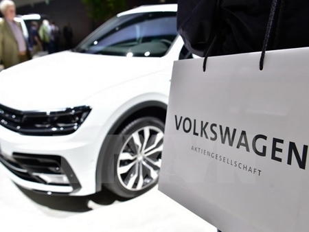 “Sao quả tạ” tiếp tục đeo bám Volkswagen dịp đầu năm