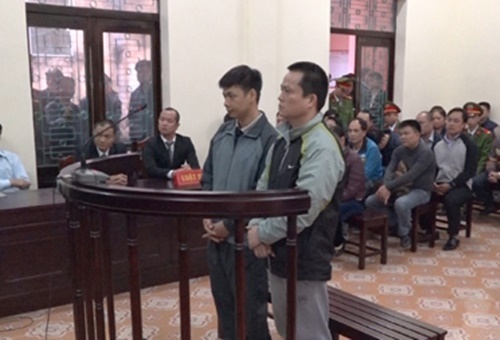 Hơn 10 năm tù cho nhóm