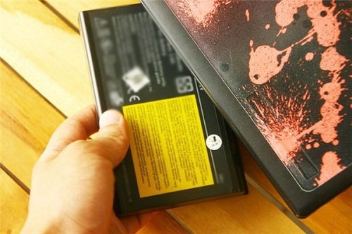 Khôi phục hiệu suất pin laptop với mẹo cực đơn giản ngay tại nhà