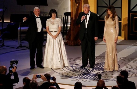 Sự cố liên tiếp xảy ra ngay trước lễ nhậm chức của ông Trump