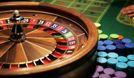 Nghiêm cấm lợi dụng kinh doanh casino để buôn lậu, rửa tiền tại Việt Nam