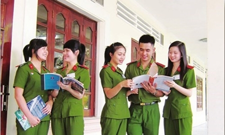 Không còn tổ hợp Văn, Sử, Địa xét tuyển vào các trường công an năm 2017