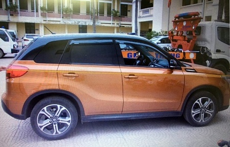 Bắt trạm phó kiểm lâm lái ô tô tông chết bé gái đi bộ