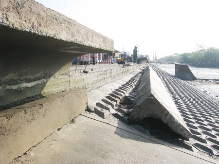 Bạc Liêu cần khẩn cấp 40 tỷ để khắc phục kè đê biển