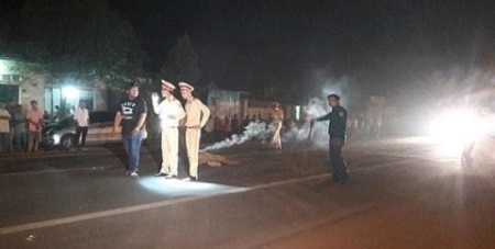 Đi bộ qua đường, nam thanh niên bị ô tô đâm tử vong