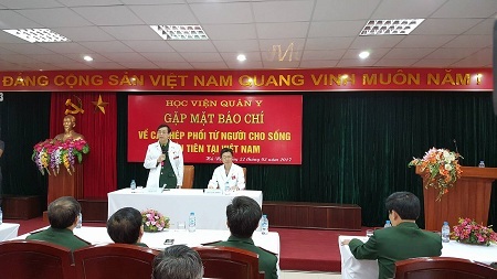 Lần đầu tiên ca ghép phổi từ người cho sống thành công tại Việt Nam