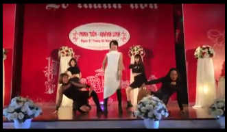 Cô dâu 'quẩy' hit của Hồ Ngọc Hà tặng chú rể gây sốt cộng đồng mạng