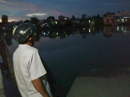 Chìm đò ngang, 17 người thoát chết