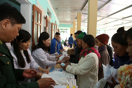 Tâm Bình – sáng mãi một chữ Tâm