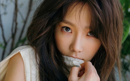 Taeyeon lại 