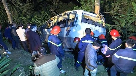 Nguyên nhân ban đầu vụ xe khách lao xuống vực, 23 người thương vong