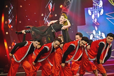 Thanh Thảo vừa sôi động, vừa lãng mạn trong minishow trên truyền hình