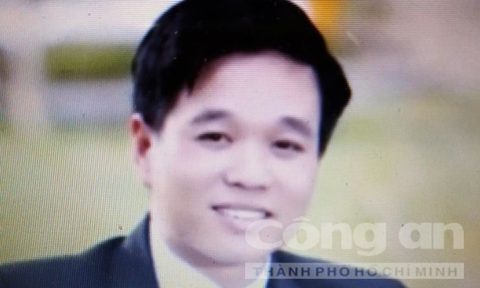 Bắt khẩn cấp giám đốc 