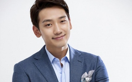 Fan háo hức với dự án cổ trang đầu tiên của Bi (Rain)