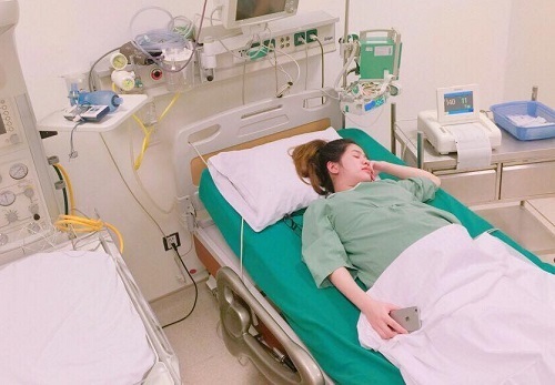 Vợ diễn viên Việt Anh sinh con trai đầu lòng