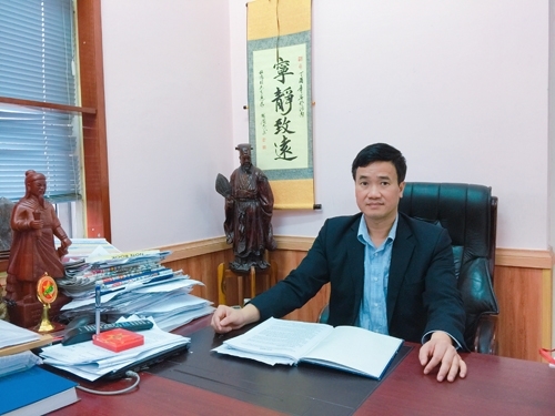 Thành lập tổ liên ngành vận động người dân trả lại vỉa hè