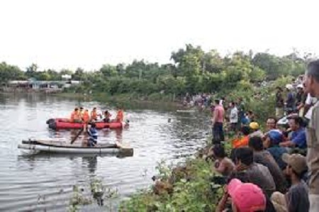 Thầy hiệu trưởng đuối nước khi đi dã ngoại