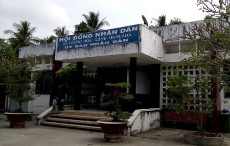 Chủ tịch xã 32 tuổi chết trong tư thế treo cổ