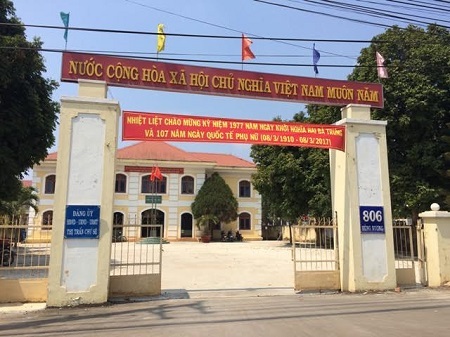 Đề xuất kỷ luật Bí thư thị trấn không có bằng cấp 3