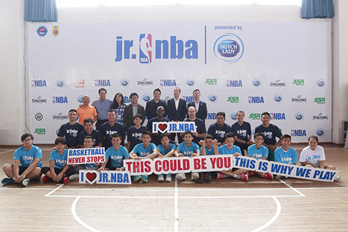 Nhãn hàng Cô Gái Hà Lan đồng hành cùng chương trình Jr.NBA Việt Nam lần thứ 4
