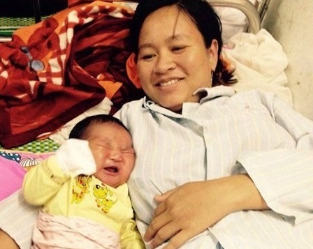 Bé trai sơ sinh nặng 6,1kg chào đời ở Nghệ An