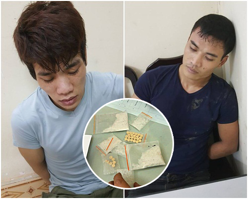 Hà Nội: Bắt 2 đối tượng mang ma túy số lượng lớn trong người