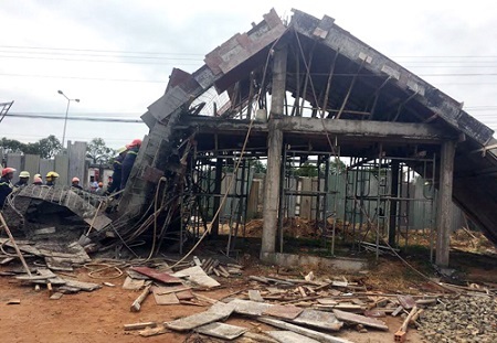 Sập giàn giáo ở Vũng Tàu, 4 công nhân bị thương nặng