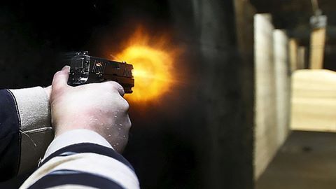 Truy bắt nhóm giang hồ dùng súng