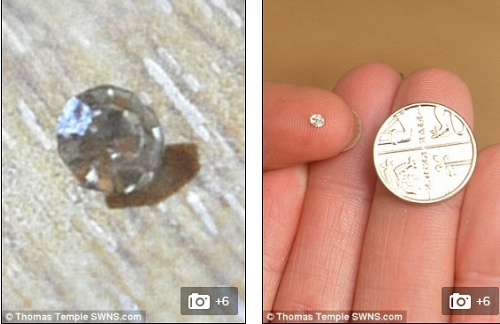 Sốc khi ăn trứng luộc cắn phải “kim cương”