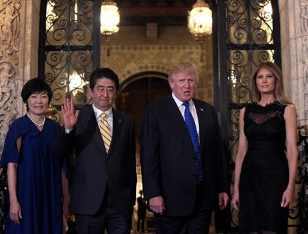 Khủng hoảng của thủ tướng đe dọa cả 2 người phụ nữ quanh Abe