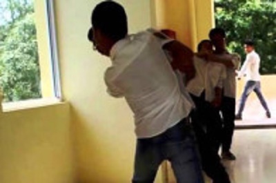 Vụ một học sinh tử vong ngay trong sân trường: Tạm giữ nam sinh lớp 9