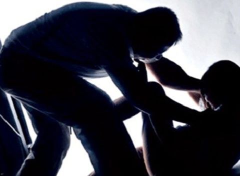 Nỗi đau thầm kín của người đàn bà từng bị xâm hại