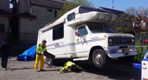 Phát hiện nhiều sợi tóc và dấu vân tay trong xe ô tô của nghi phạm sát hại bé gái Việt